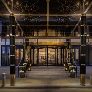 5* Hotell Conrad